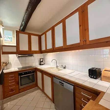بيت للعطل La Maison Du Repos